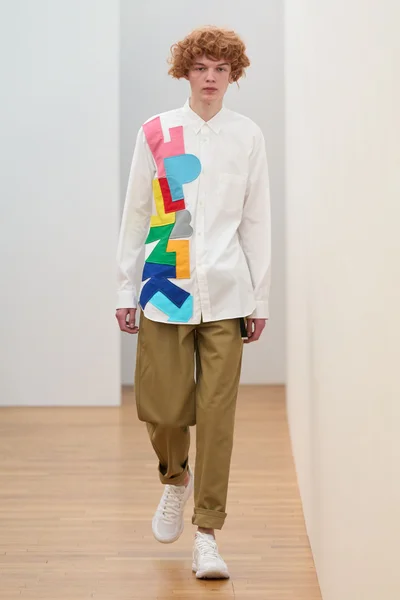 Look 8
